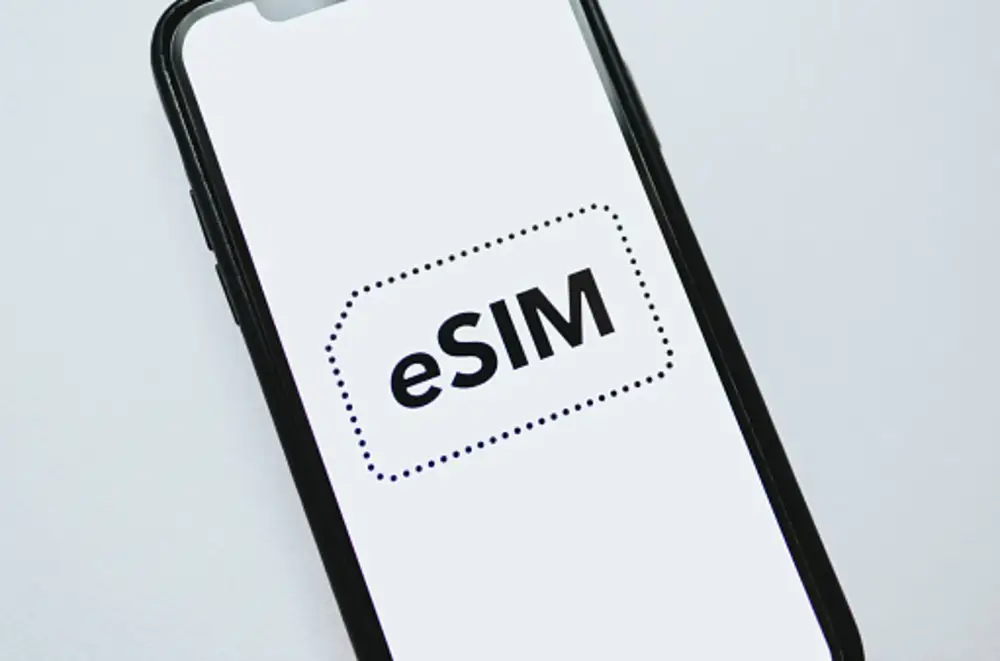 is-esim-safer-and-better-than-physical-sim-tech-choob